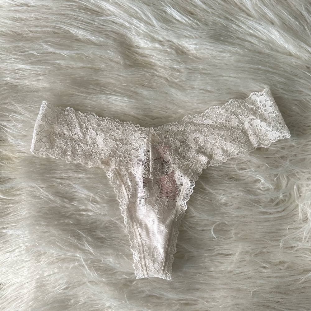 Victoria's Secret Lace Thong Panty in Cream
